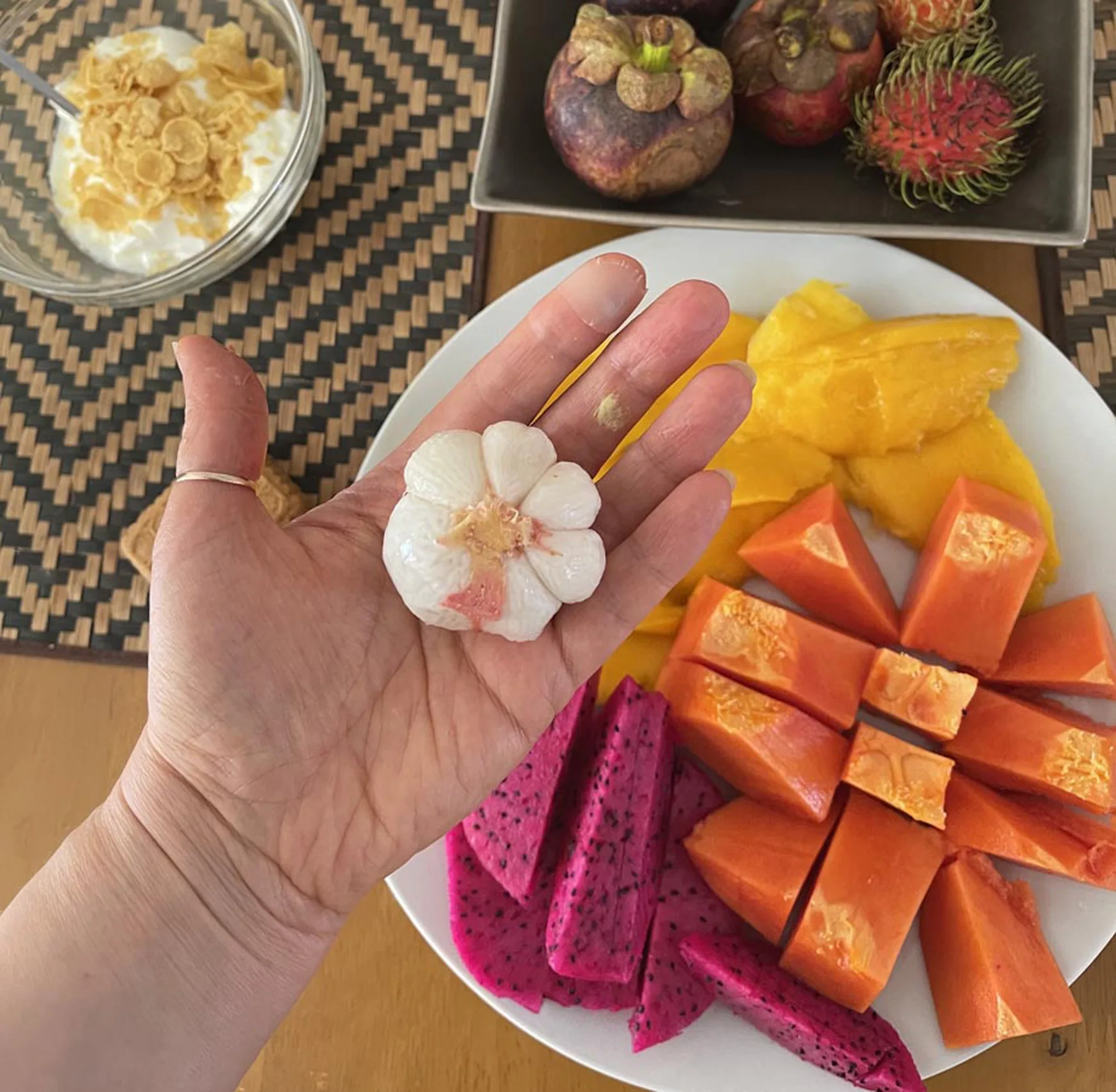 тропические фрукты в таиланде