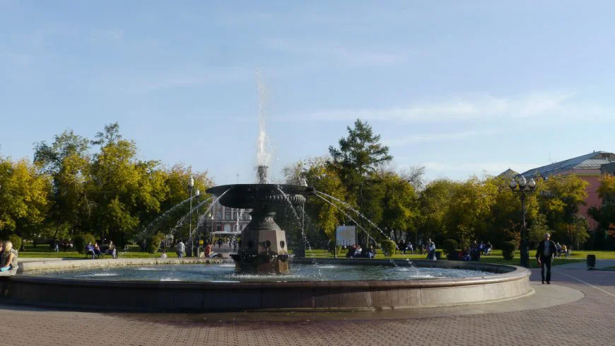 фонтан в Иркутске на сквере Кирова