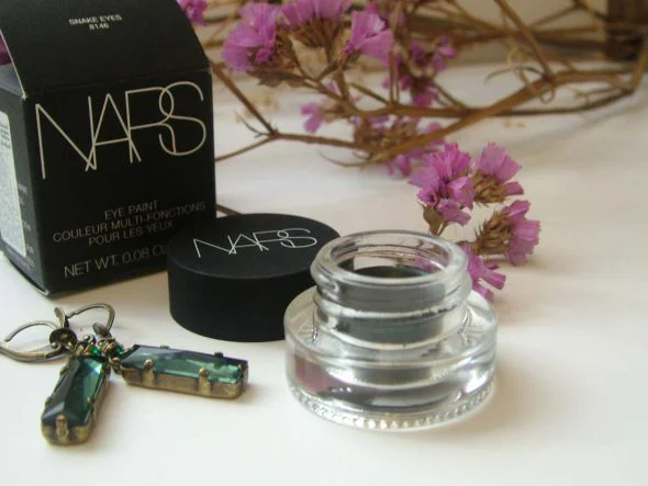 NARS Кремовые тени Eye Paint в оттенке SNAKE EYES