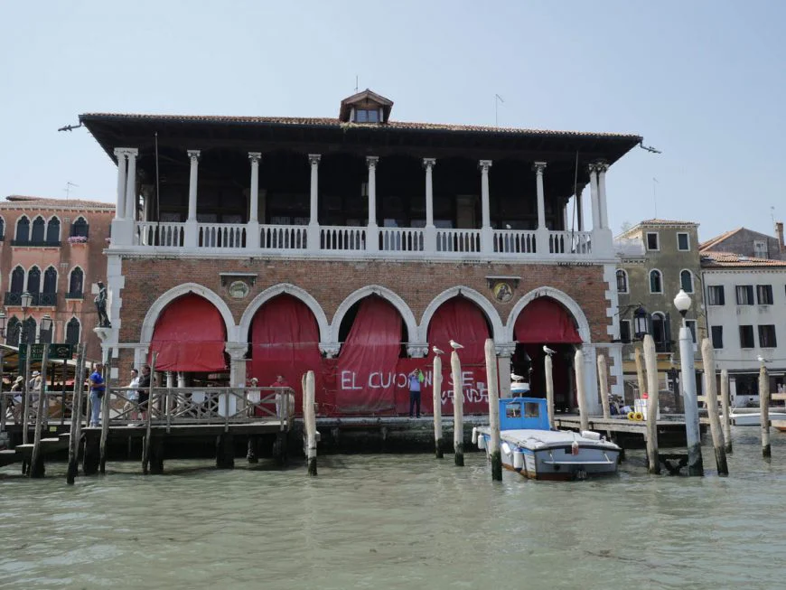 Музеи и достопримечательности в Венеции Рынок Риальто