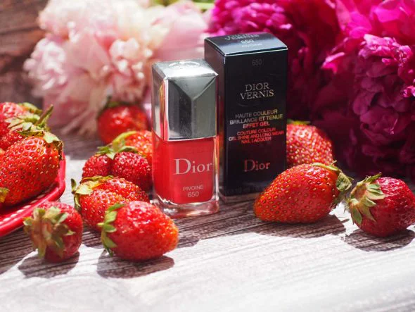 отзыв лак для ногтей свотчи nail polish swotches Dior Vernice 650 Pivoine