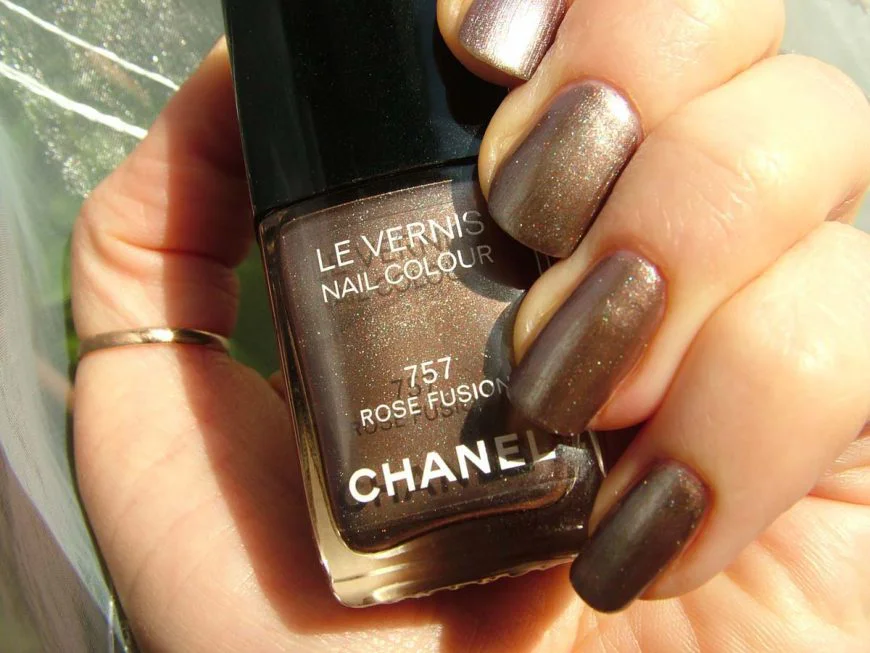 Chanel Le Vernis 757 Rose Fusion, лак для ногтей, свотчи лака для ногтей, лимитка