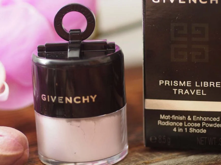 Мой отзыв на пудру Живанши Givenchy Prisme Libre Travel 01 Mousseline Pastel