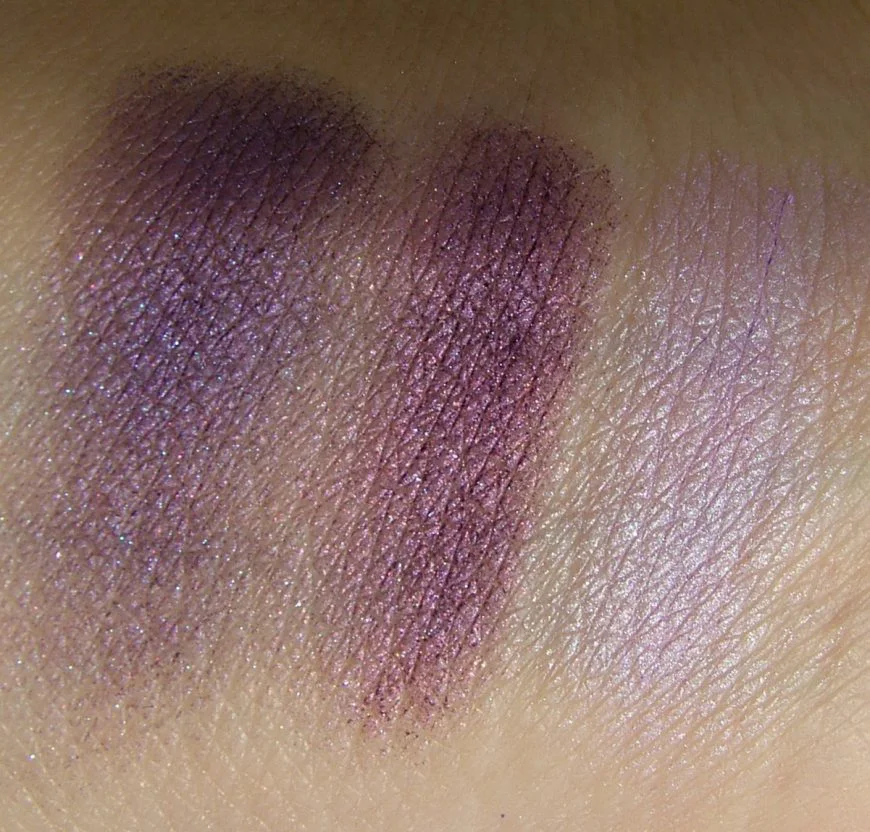 Свотчи фиолетовых теней для глаз Shiseido VI308 Bouquet