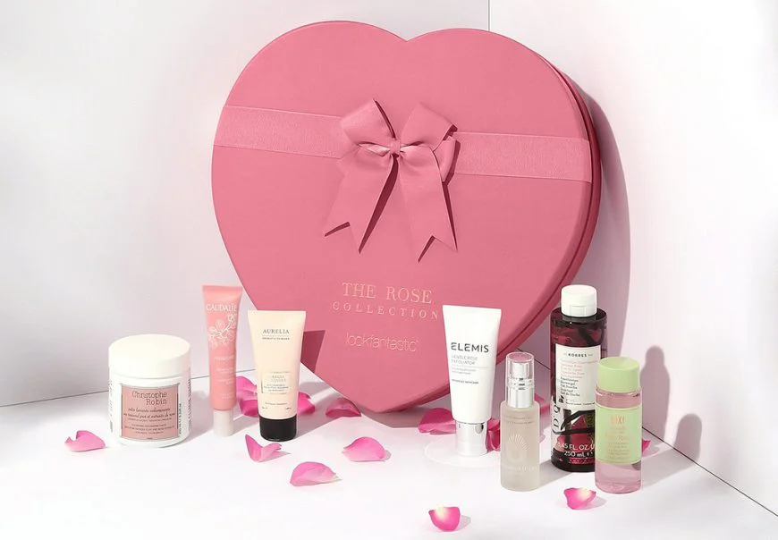 Lookfantastic Rose Collection бьюти-бокс