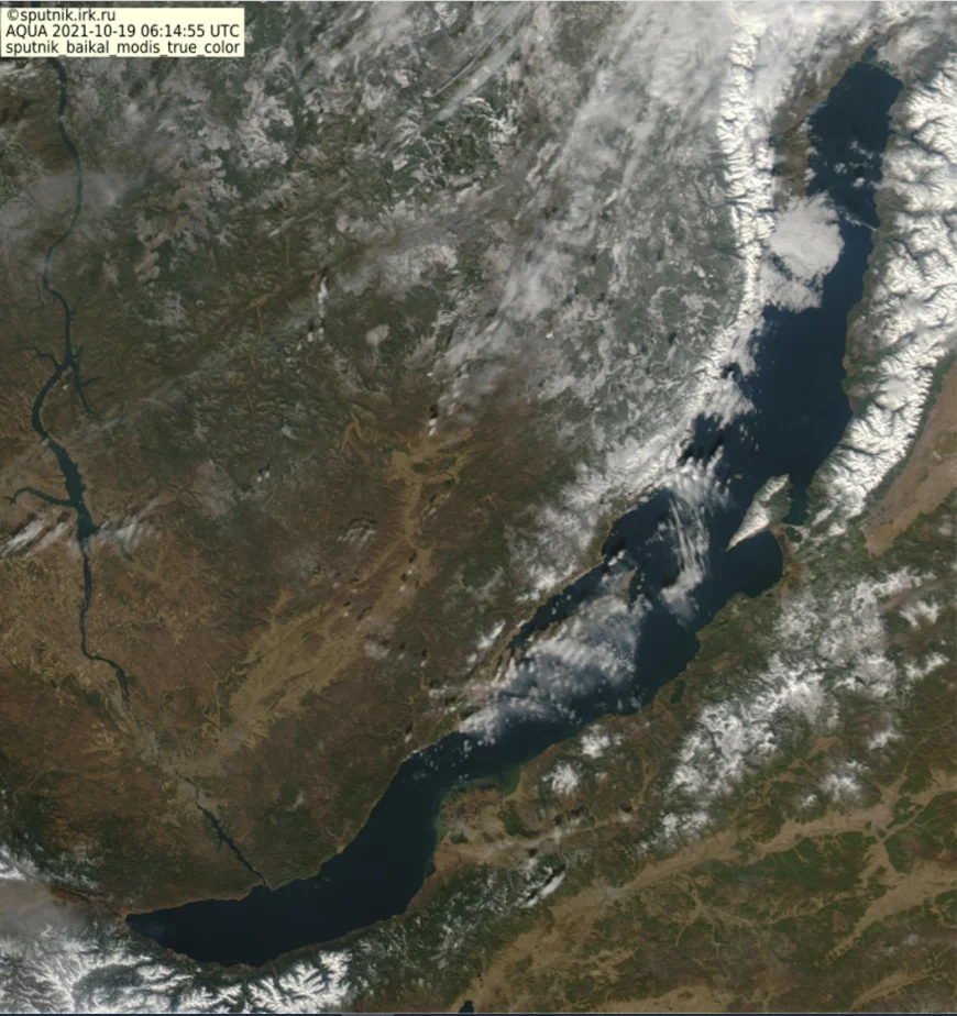 байкал со спутника фото